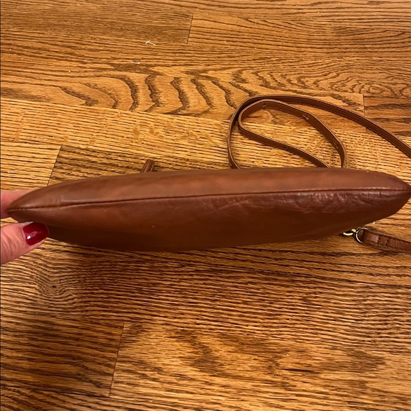 Madewell Puffer Crossbody - Picture 8 of 8